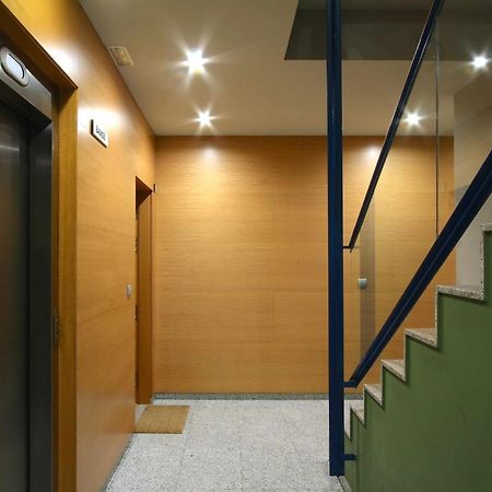 Mazi Apartments Downtown Матаро Екстер'єр фото
